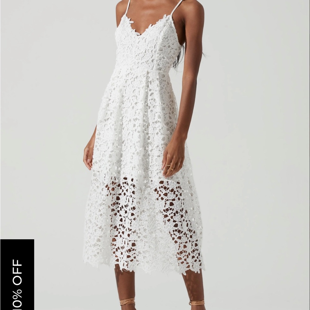 LACE A LINE MIDI DRESS ASTR THE LABEL